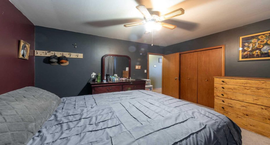 111 4 Avenue, Maidstone, Saskatchewan S0M1M0, 4 Bedrooms Bedrooms, ,2 BathroomsBathrooms,Residential,For Sale,4,A2282230