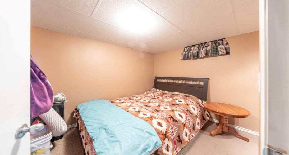 111 4 Avenue, Maidstone, Saskatchewan S0M1M0, 4 Bedrooms Bedrooms, ,2 BathroomsBathrooms,Residential,For Sale,4,A2282230