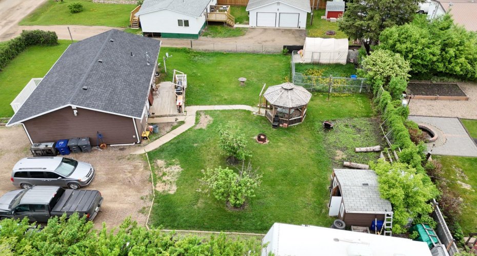 111 4 Avenue, Maidstone, Saskatchewan S0M1M0, 4 Bedrooms Bedrooms, ,2 BathroomsBathrooms,Residential,For Sale,4,A2282230