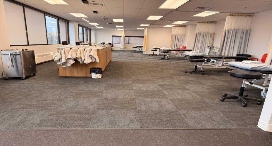 Calgary, Alberta, ,Commercial,For Lease,A2282464