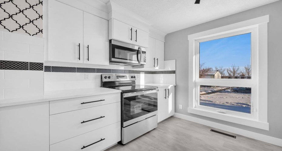 6440 4 Street, Calgary, Alberta T4A0B5, 3 Bedrooms Bedrooms, ,2 BathroomsBathrooms,Residential,For Sale,4,A2282514