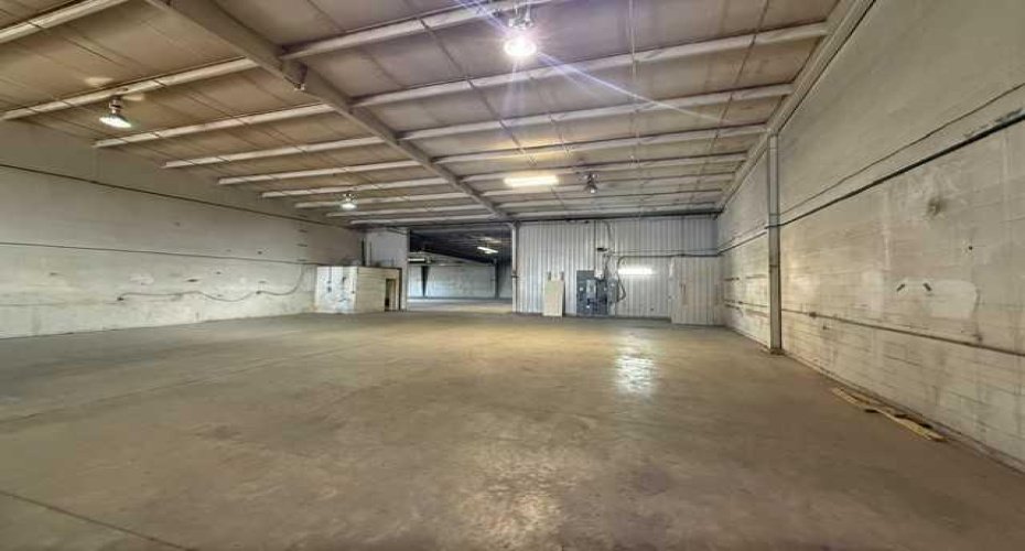 8319 Chiles Industrial Avenue, Red Deer, Alberta T4P 2V5, ,Commercial,For Lease,Chiles Industrial,A2282521