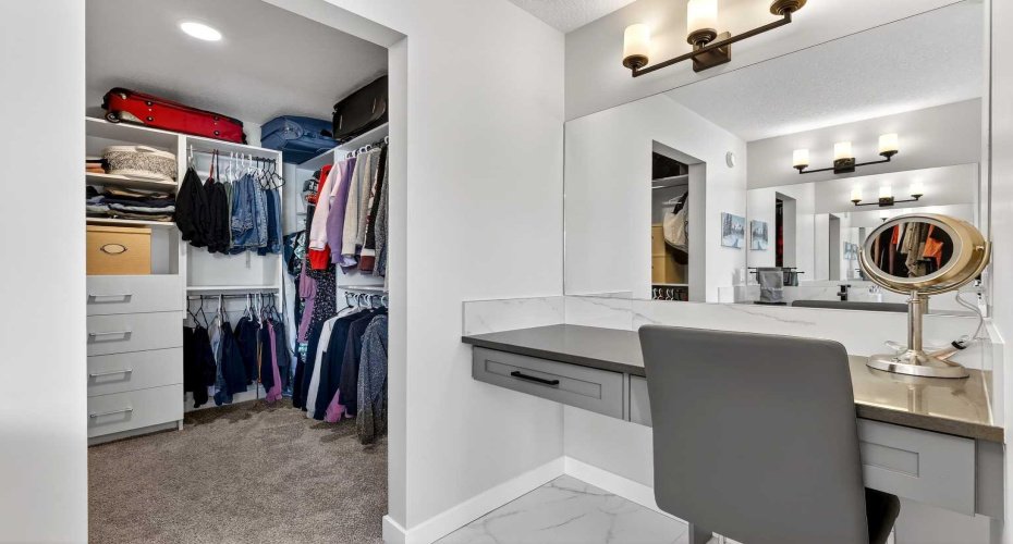 57 Legacy Reach View, Calgary, Alberta T2X 4T9, 3 Bedrooms Bedrooms, ,3 BathroomsBathrooms,Residential,For Sale,Legacy Reach,A2282547