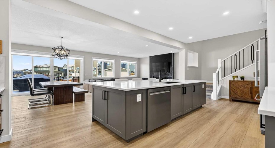 57 Legacy Reach View, Calgary, Alberta T2X 4T9, 3 Bedrooms Bedrooms, ,3 BathroomsBathrooms,Residential,For Sale,Legacy Reach,A2282547