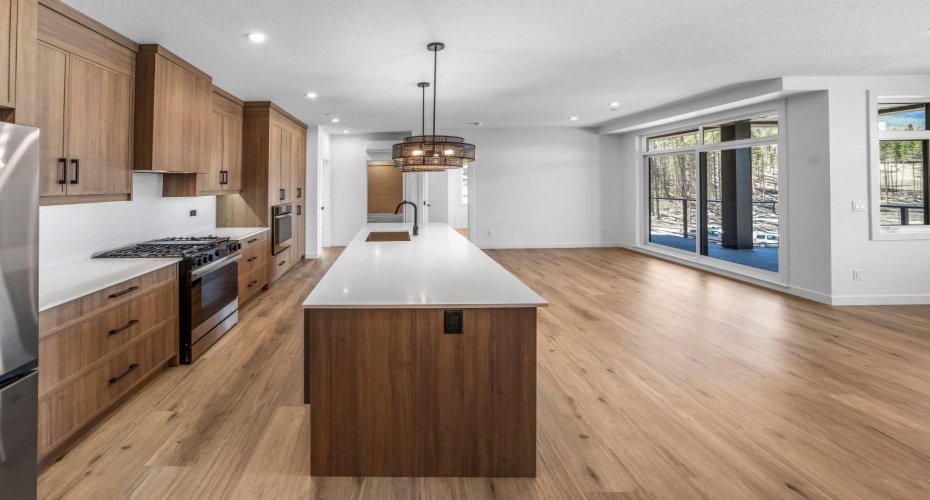 10 Cascade Ridge, Canmore, Alberta T1W 0K6, 2 Bedrooms Bedrooms, ,2 BathroomsBathrooms,Residential,For Sale,Cascade,A2282550