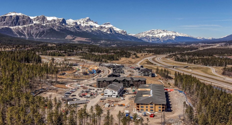 10 Cascade Ridge, Canmore, Alberta T1W 0K6, 2 Bedrooms Bedrooms, ,2 BathroomsBathrooms,Residential,For Sale,Cascade,A2282550