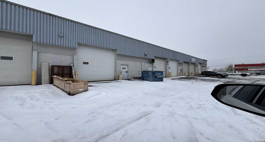 4316 64 Avenue, Calgary, Alberta T2C2B3, ,Commercial,For Sale,64,A2282660