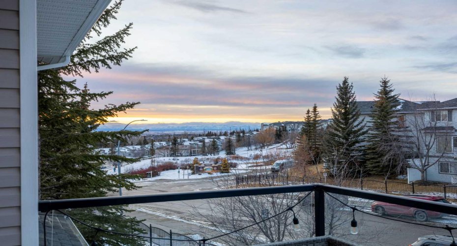 6 Rocky Vista Terrace, Calgary, Alberta T3G 5G5, 4 Bedrooms Bedrooms, ,4 BathroomsBathrooms,Residential,For Sale,Rocky Vista,A2282695