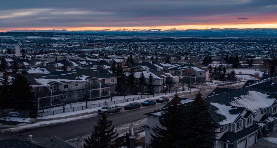 6 Rocky Vista Terrace, Calgary, Alberta T3G 5G5, 4 Bedrooms Bedrooms, ,4 BathroomsBathrooms,Residential,For Sale,Rocky Vista,A2282695