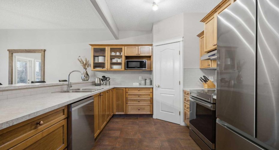 6 Rocky Vista Terrace, Calgary, Alberta T3G 5G5, 4 Bedrooms Bedrooms, ,4 BathroomsBathrooms,Residential,For Sale,Rocky Vista,A2282695