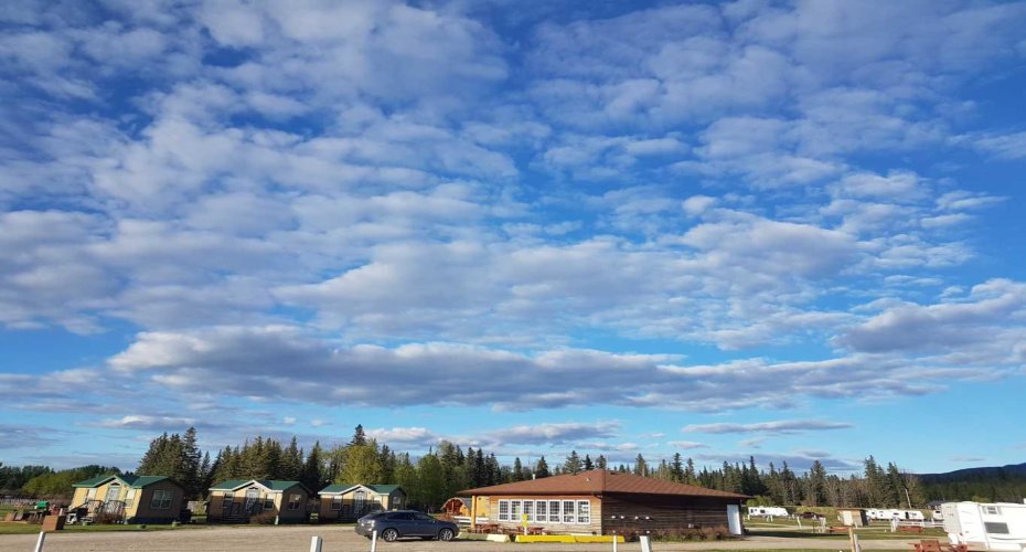 50409 B Highway 16, Hinton, Alberta T7V 1X3, ,Commercial,For Sale,B Highway 16,A2282700