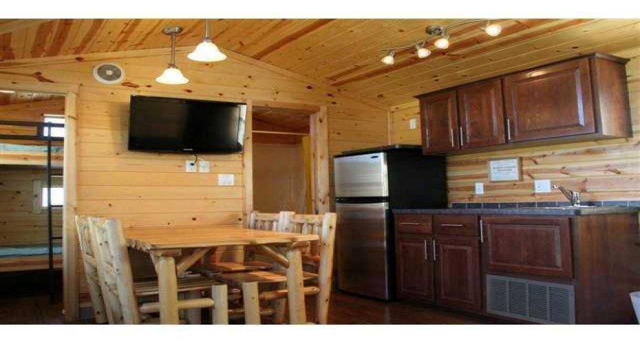 50409 B Highway 16, Hinton, Alberta T7V 1X3, ,Commercial,For Sale,B Highway 16,A2282700