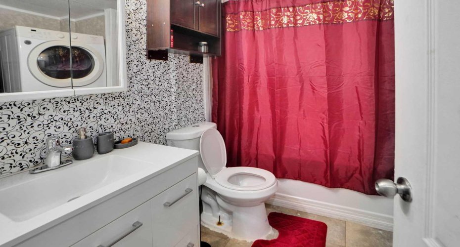 6220 17 Avenue, Calgary, Alberta T2A 0W6, 3 Bedrooms Bedrooms, ,1 BathroomBathrooms,Mobile,For Sale,17,A2282704