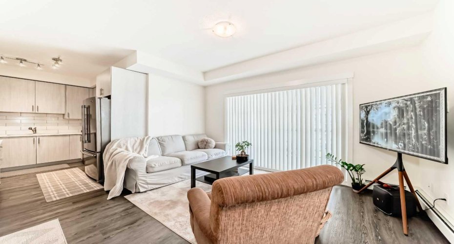 215 Legacy Boulevard, Calgary, Alberta T2X3Z7, 2 Bedrooms Bedrooms, ,2 BathroomsBathrooms,Residential,For Sale,Legacy,A2277586