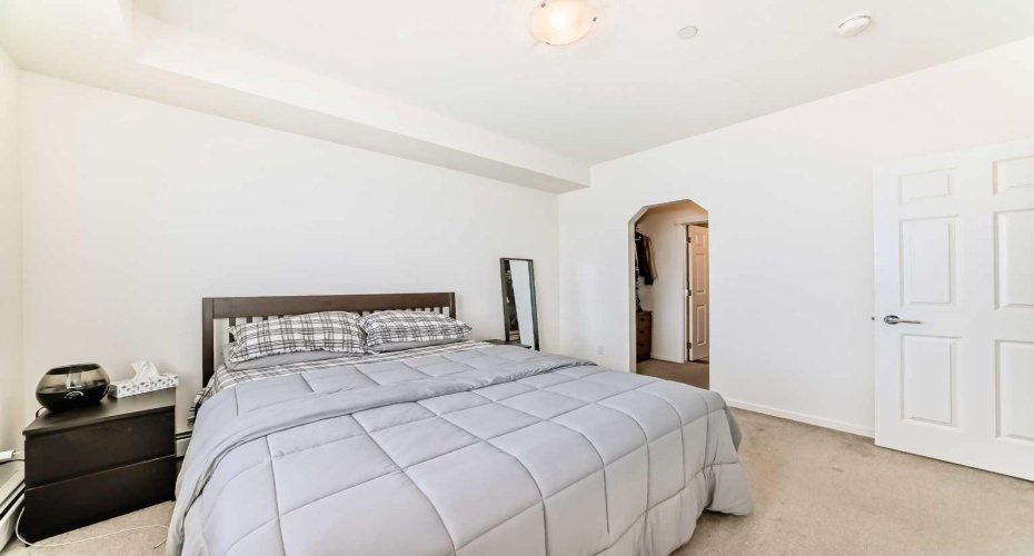 215 Legacy Boulevard, Calgary, Alberta T2X3Z7, 2 Bedrooms Bedrooms, ,2 BathroomsBathrooms,Residential,For Sale,Legacy,A2277586