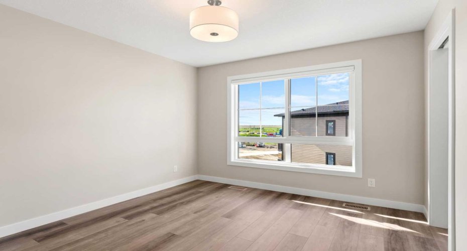 285 Chelsea Court, Chestermere, Alberta T1X 2W7, 2 Bedrooms Bedrooms, ,3 BathroomsBathrooms,Residential,For Sale,Chelsea,A2278892