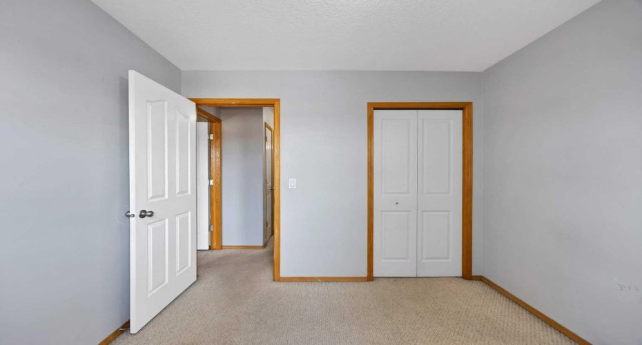 107 Taravista Street, Calgary, Alberta T3J 4S3, 4 Bedrooms Bedrooms, ,3 BathroomsBathrooms,Residential,For Sale,Taravista,A2279008