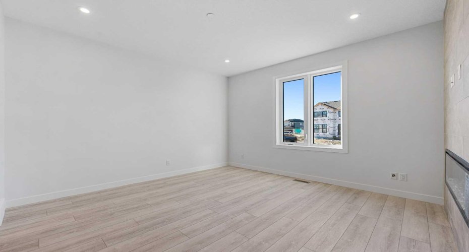 477 Hotchkiss Drive, Calgary, Alberta T3S 0N5, 3 Bedrooms Bedrooms, ,3 BathroomsBathrooms,Residential,For Sale,Hotchkiss,A2279358