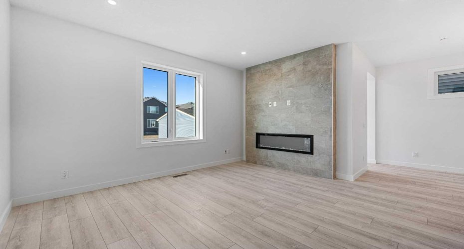 477 Hotchkiss Drive, Calgary, Alberta T3S 0N5, 3 Bedrooms Bedrooms, ,3 BathroomsBathrooms,Residential,For Sale,Hotchkiss,A2279358