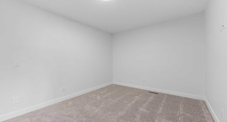 477 Hotchkiss Drive, Calgary, Alberta T3S 0N5, 3 Bedrooms Bedrooms, ,3 BathroomsBathrooms,Residential,For Sale,Hotchkiss,A2279358