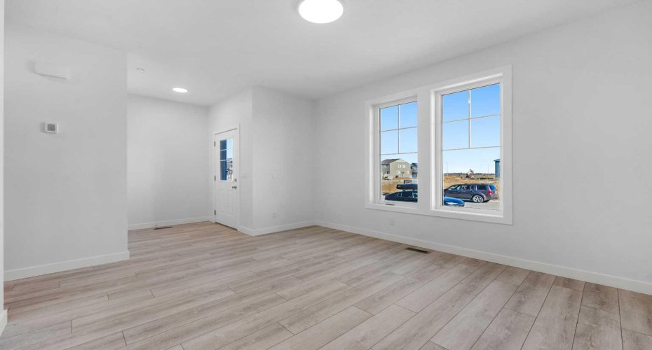 477 Hotchkiss Drive, Calgary, Alberta T3S 0N5, 3 Bedrooms Bedrooms, ,3 BathroomsBathrooms,Residential,For Sale,Hotchkiss,A2279358