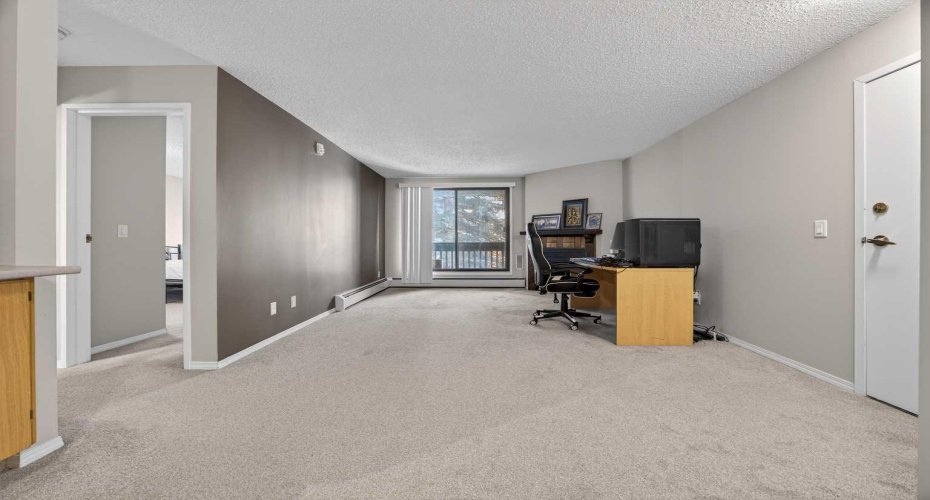7301 4A Street, Calgary, Alberta T2V 4V8, 1 Bedroom Bedrooms, ,1 BathroomBathrooms,Residential,For Sale,4A,A2279807