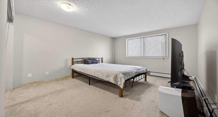 7301 4A Street, Calgary, Alberta T2V 4V8, 1 Bedroom Bedrooms, ,1 BathroomBathrooms,Residential,For Sale,4A,A2279807
