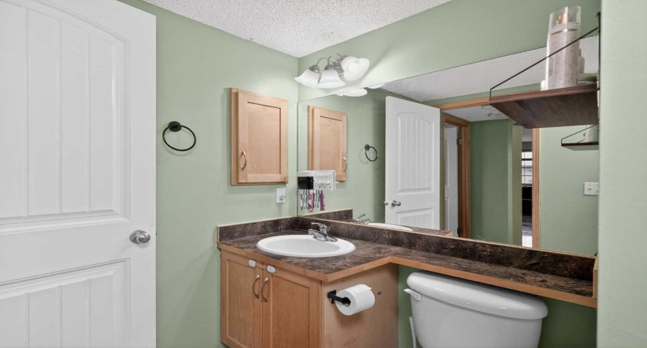 23 Everridge Square, Calgary, Alberta T2Y5J6, 2 Bedrooms Bedrooms, ,1 BathroomBathrooms,Residential,For Sale,Everridge,A2279823