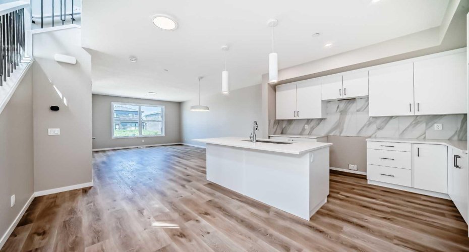 413 Hotchkiss Drive, Calgary, Alberta T3S 0S8, 3 Bedroom Bedrooms, 0 ,3 BathroomBathrooms,Residential,For Sale,Hotchkiss,0,A2282319