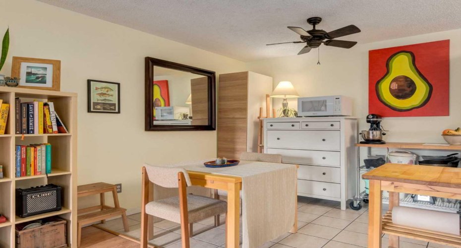 1033 15 Avenue, Calgary, Alberta T2R 0S5, 1 Bedroom Bedrooms, 0 ,1 BathroomBathrooms,Residential,For Sale,15,0,A2282510