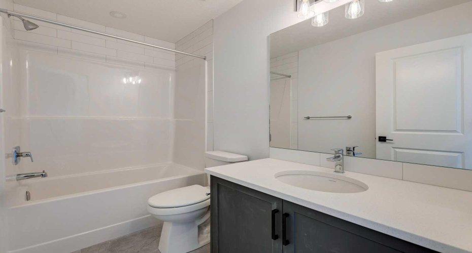 225 Dawson Wharf Road, Chestermere, Alberta T1X 2W1, 3 Bedrooms Bedrooms, ,3 BathroomsBathrooms,Residential,For Sale,Dawson Wharf,A2282527