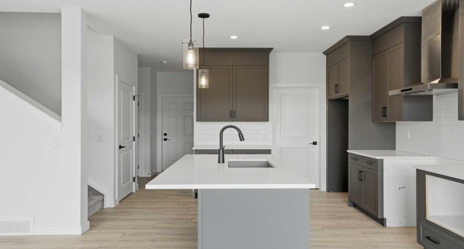 225 Dawson Wharf Road, Chestermere, Alberta T1X 2W1, 3 Bedrooms Bedrooms, ,3 BathroomsBathrooms,Residential,For Sale,Dawson Wharf,A2282527