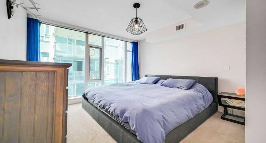 560 6 Avenue, Calgary, Alberta T2G 1K7, 2 Bedroom Bedrooms, 0 ,2 BathroomBathrooms,Residential,For Sale,6,0,A2282554