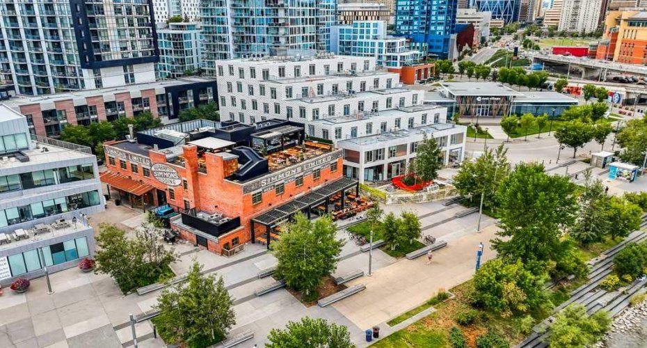 560 6 Avenue, Calgary, Alberta T2G 1K7, 2 Bedroom Bedrooms, 0 ,2 BathroomBathrooms,Residential,For Sale,6,0,A2282554