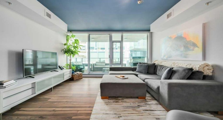 560 6 Avenue, Calgary, Alberta T2G 1K7, 2 Bedroom Bedrooms, 0 ,2 BathroomBathrooms,Residential,For Sale,6,0,A2282554