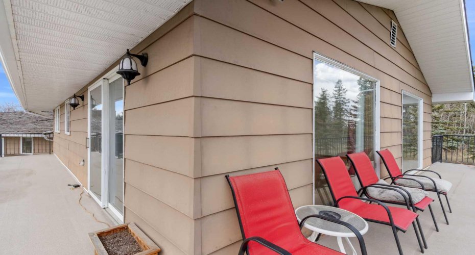 1008 Shawnee Drive, Calgary, Alberta T2Y2T9, 3 Bedrooms Bedrooms, ,4 BathroomsBathrooms,Residential,For Sale,Shawnee,A2279086