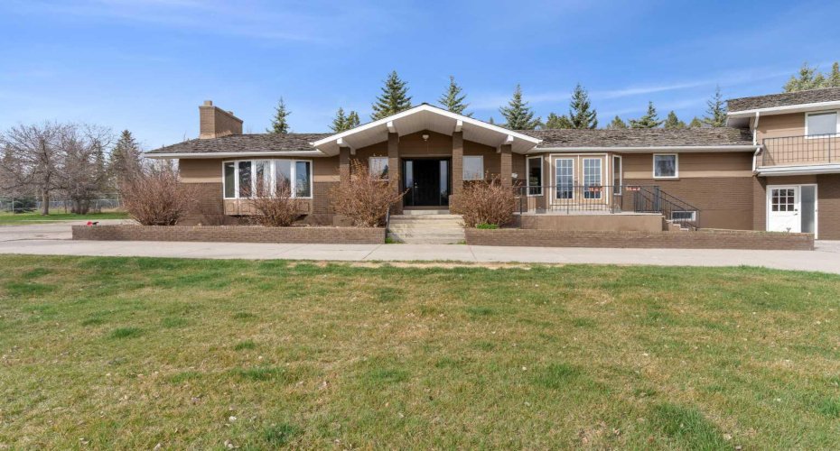 1008 Shawnee Drive, Calgary, Alberta T2Y2T9, 3 Bedrooms Bedrooms, ,4 BathroomsBathrooms,Residential,For Sale,Shawnee,A2279086