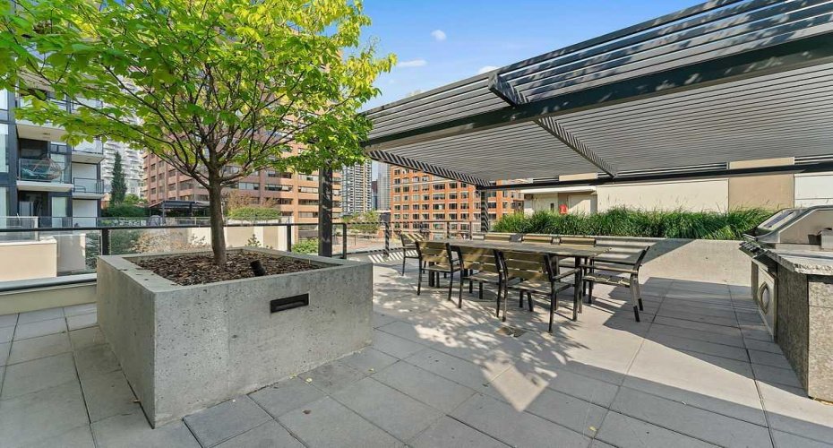 310 12 Avenue, Calgary, Alberta T2R 1B5, 2 Bedrooms Bedrooms, ,2 BathroomsBathrooms,Residential,For Sale,12,A2282959