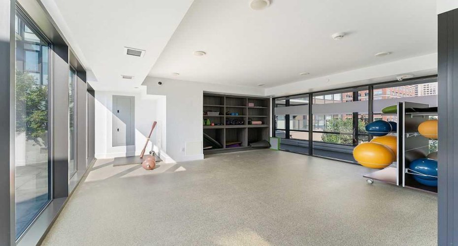 310 12 Avenue, Calgary, Alberta T2R 1B5, 2 Bedrooms Bedrooms, ,2 BathroomsBathrooms,Residential,For Sale,12,A2282959