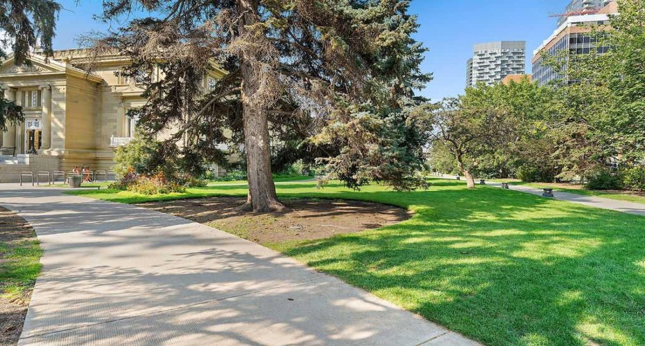 310 12 Avenue, Calgary, Alberta T2R 1B5, 2 Bedrooms Bedrooms, ,2 BathroomsBathrooms,Residential,For Sale,12,A2282959