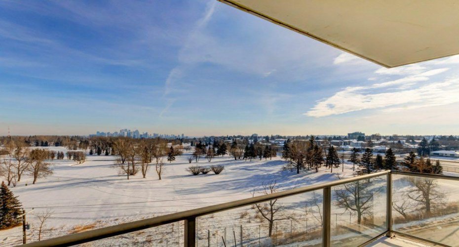Views of the Shaganappi golf course & downtown