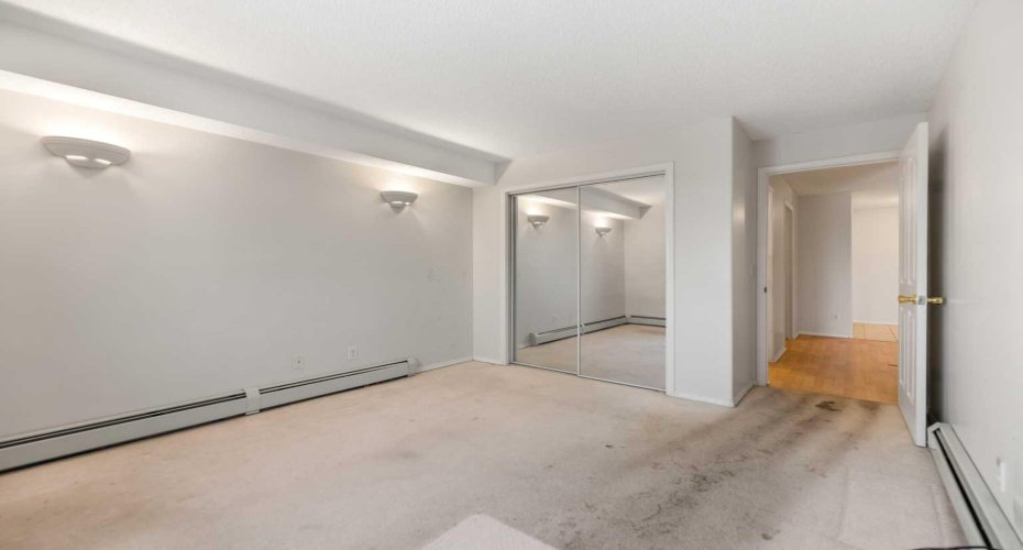 6224 17 Avenue, Calgary, Alberta T2A 7X8, 2 Bedroom Bedrooms, 0 ,2 BathroomBathrooms,Residential,For Sale,17,0,A2282308