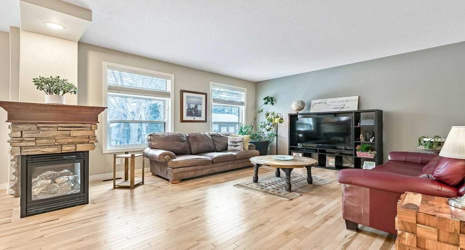 134 Crystal Green Drive, Okotoks, Alberta T1S 0C7, 6 Bedrooms Bedrooms, ,4 BathroomsBathrooms,Residential,For Sale,Crystal Green,A2283078