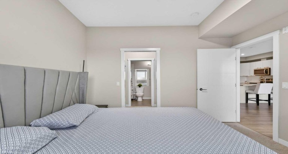 214 Sherwood Square, Calgary, Alberta T3R1T6, 1 Bedroom Bedrooms, ,1 BathroomBathrooms,Residential,For Sale,Sherwood,A2283106