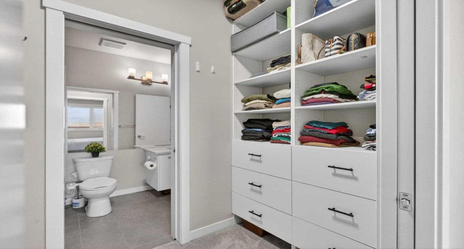 214 Sherwood Square, Calgary, Alberta T3R1T6, 1 Bedroom Bedrooms, ,1 BathroomBathrooms,Residential,For Sale,Sherwood,A2283106