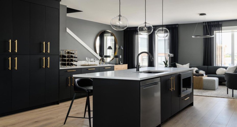 8163 8 Avenue, Calgary, Alberta T3H 6B1, 4 Bedrooms Bedrooms, ,3 BathroomsBathrooms,Residential,For Sale,8,A2283136