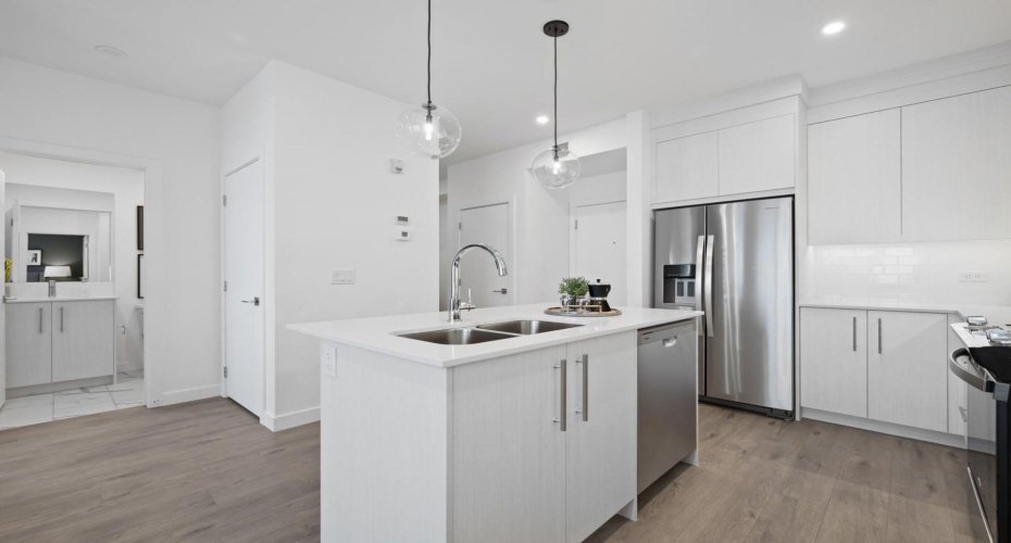 6 Merganser Drive, Chestermere, Alberta T1X2Y2, 2 Bedrooms Bedrooms, ,2 BathroomsBathrooms,Residential,For Sale,Merganser,A2283149