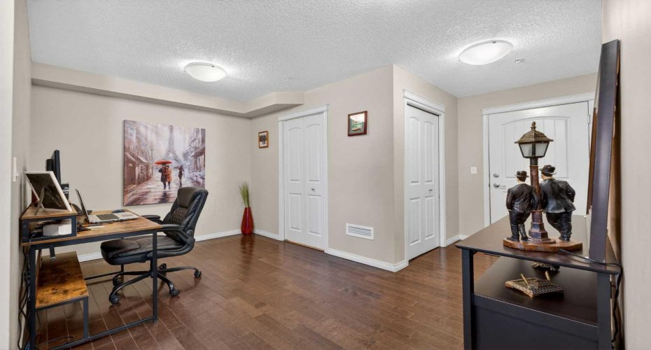 304 Cranberry Park, Calgary, Alberta T3M 1R3, 2 Bedrooms Bedrooms, ,2 BathroomsBathrooms,Residential,For Sale,Cranberry,A2282357