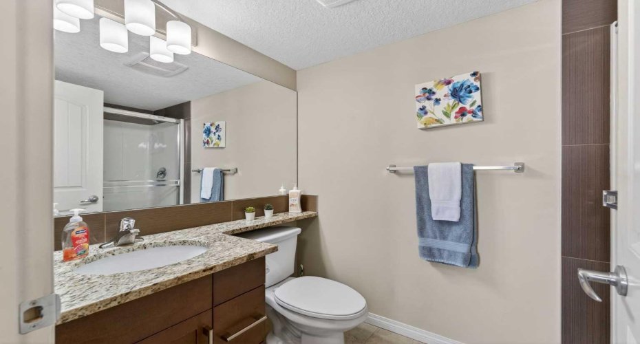 304 Cranberry Park, Calgary, Alberta T3M 1R3, 2 Bedrooms Bedrooms, ,2 BathroomsBathrooms,Residential,For Sale,Cranberry,A2282357