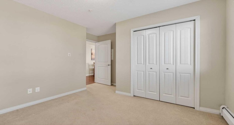 304 Cranberry Park, Calgary, Alberta T3M 1R3, 2 Bedrooms Bedrooms, ,2 BathroomsBathrooms,Residential,For Sale,Cranberry,A2282357